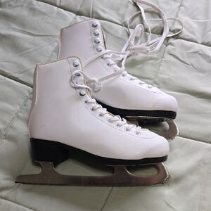 American Athletic Women's White Ice Skates